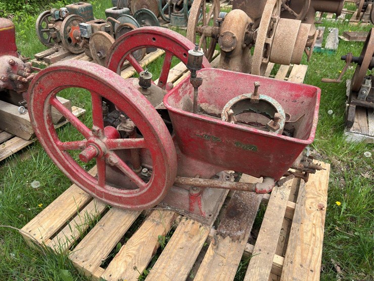 5hp-new-holland-image-1
