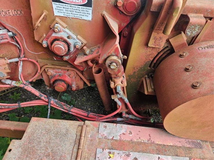 #2011-•-mobark-towable-wood-chipper-image-22