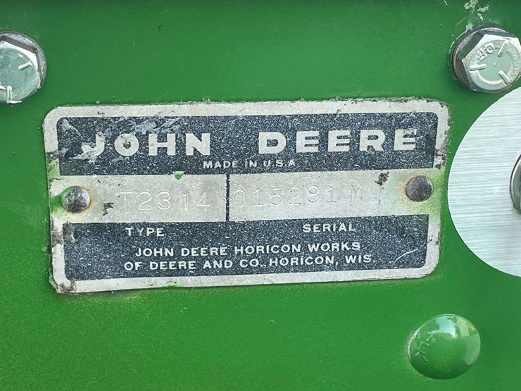 john-deere-112-image-46