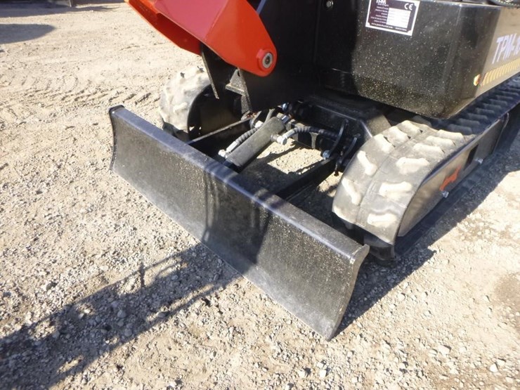2025-tpm-16-hydraulic-excavator-image-15
