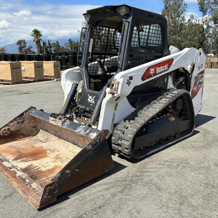 2022 BOBCAT T62
