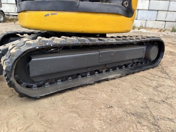 komatsu-pco8uu-1f-hydraulic-excavator-image-18