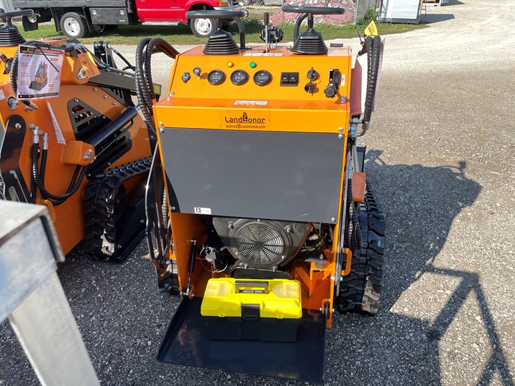 #1044-•-2026-landhonor-ldh-ht380-mini-tracked-skidsteer-image-6