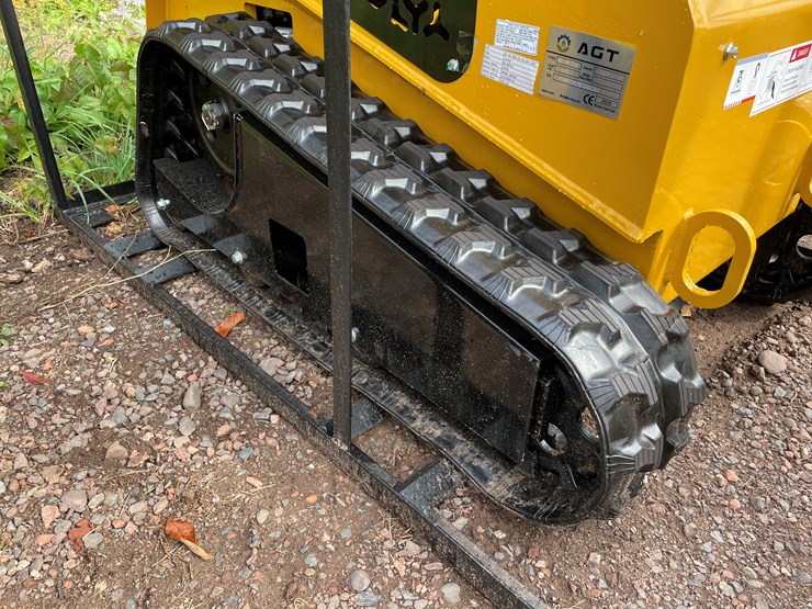 #8174-•-agt-compact-track-loader-image-13