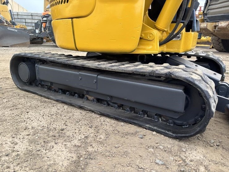 komatsu-pco8uu-1f-hydraulic-excavator-image-21