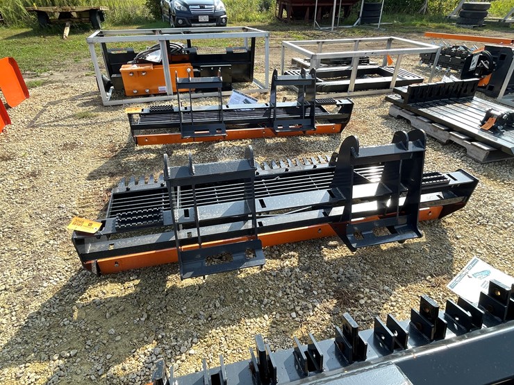 #3046-•-skid-steer-land-leveler-image-5