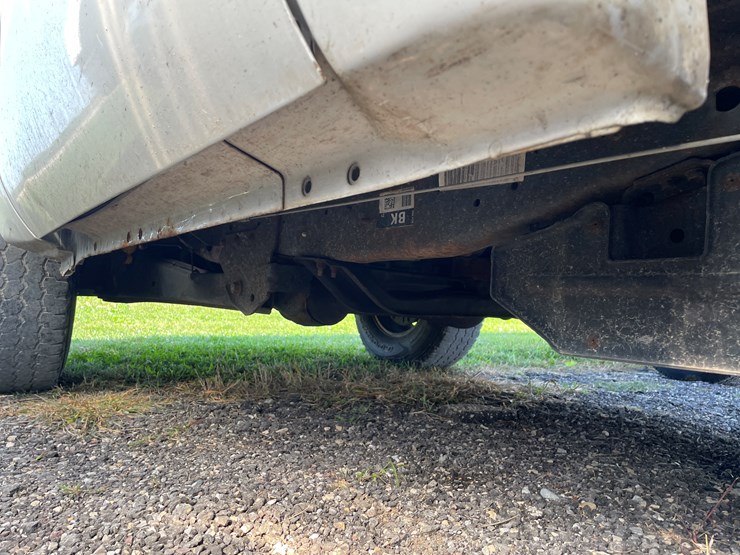 2011-ford-f350-xl-image-26