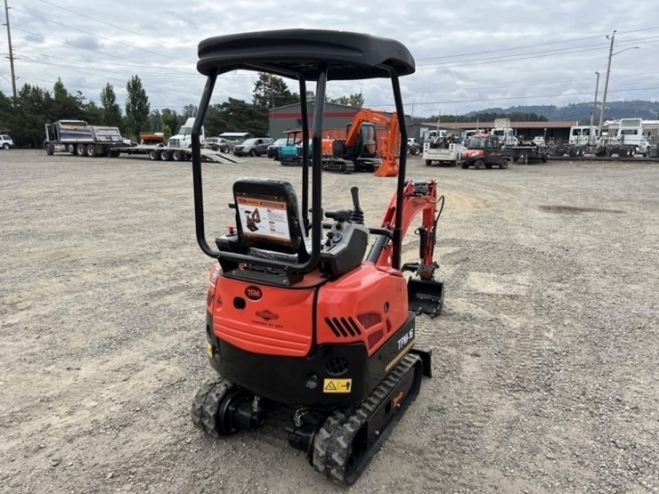 2025-tpm-16-mini-hydraulic-excavator-image-4