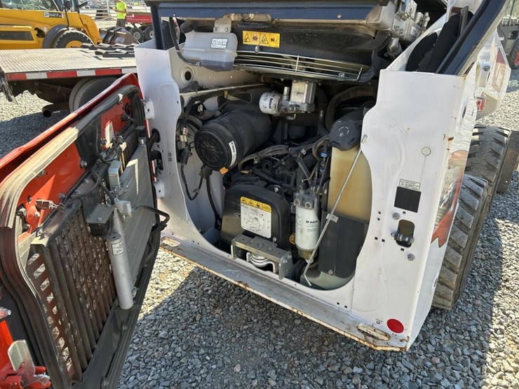 2021-bobcat-s64-image-27