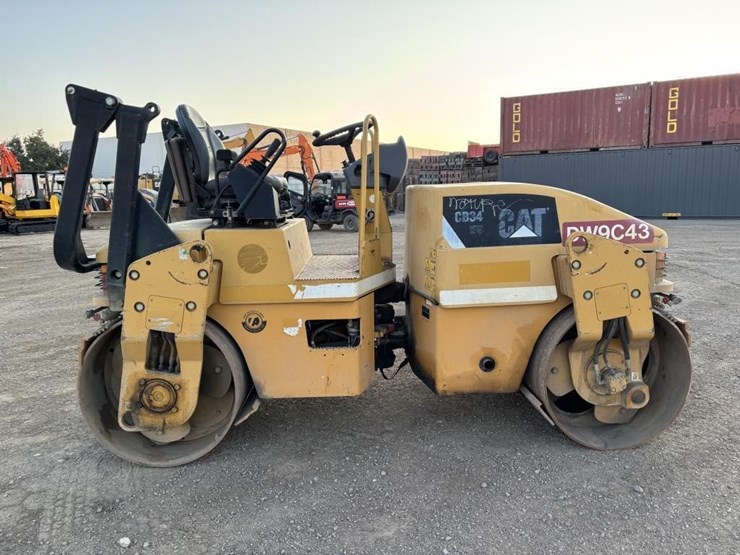 caterpillar-cb34-image-7