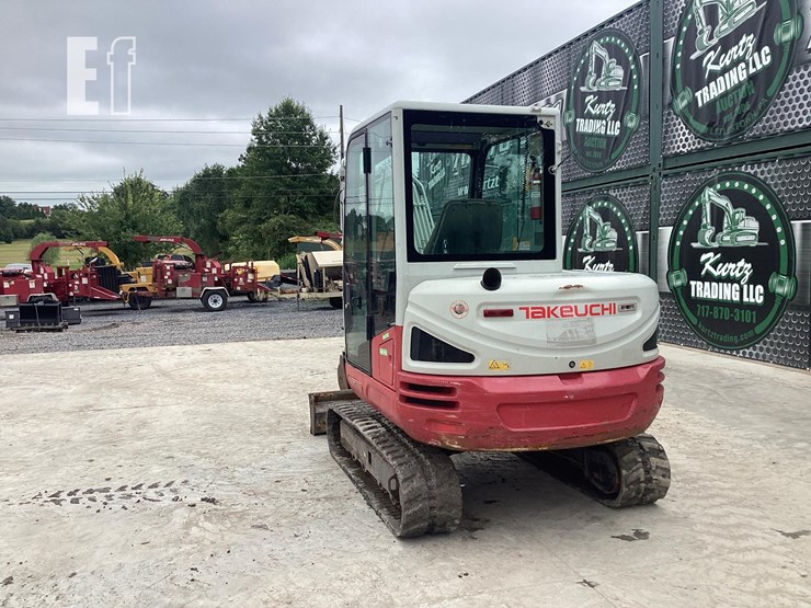 2018-takeuchi-tb240-image-2