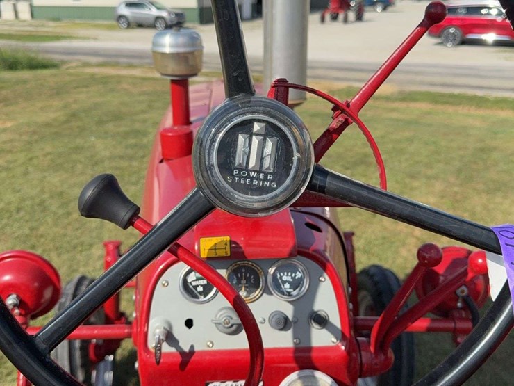 farmall-350-diesel-high-crop-image-40