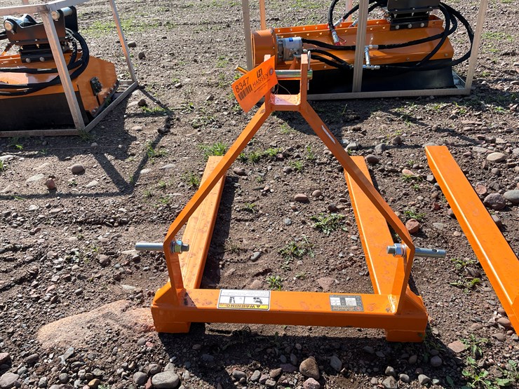 #8347-•-wolverine-tray-fork-rack-image-7