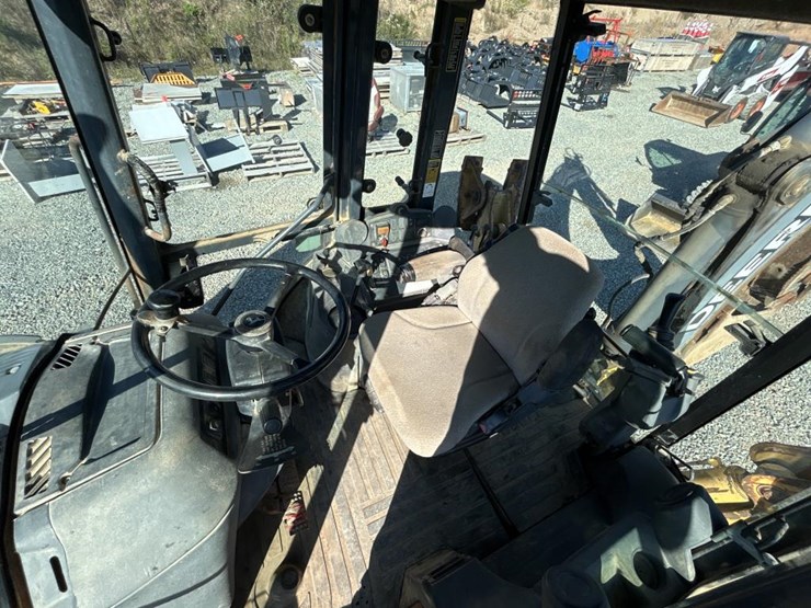 2008-deere-310sj-image-85