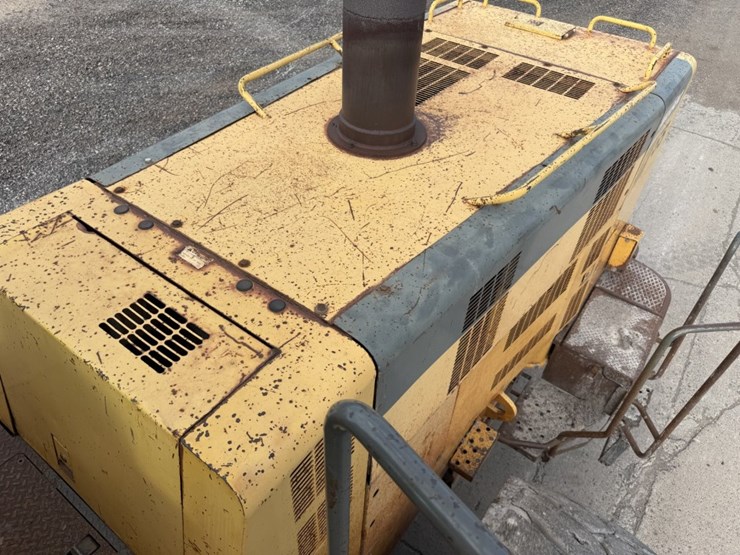 komatsu-wa600-image-70