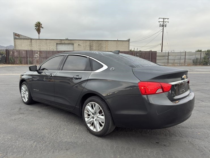 2018-chevrolet-impala-sedan-image-4