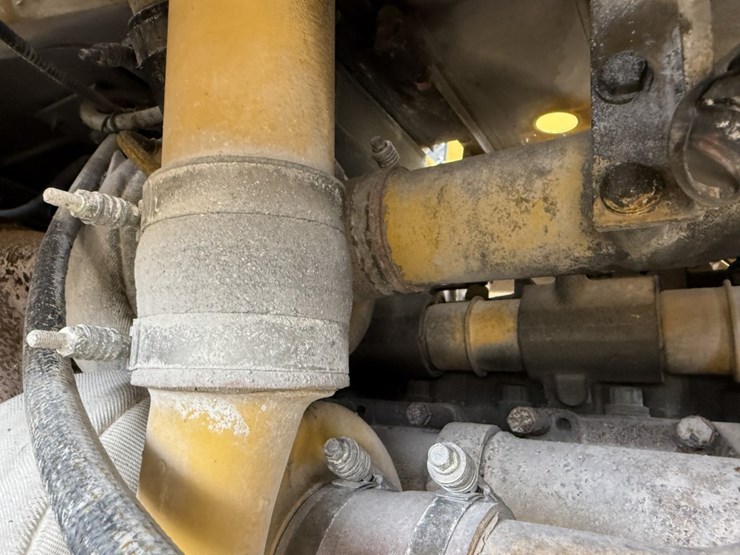 komatsu-hd465-5-image-97