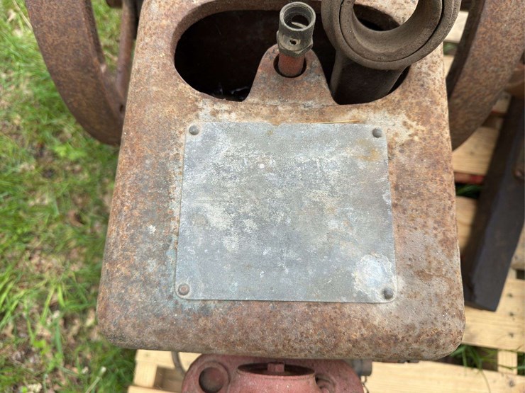 3hp-mccormick-deering-ihc-m-image-10