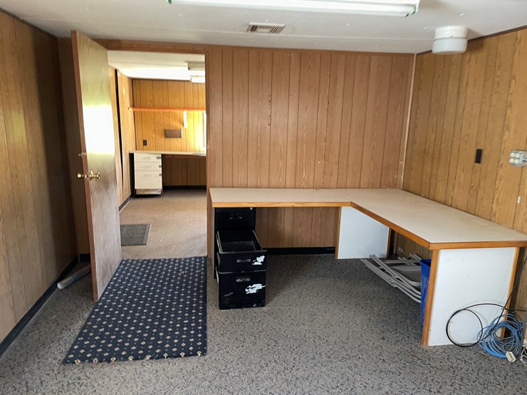 #1030-•-tandem-axle-56'-office-job-trailer-(no-title)-image-19