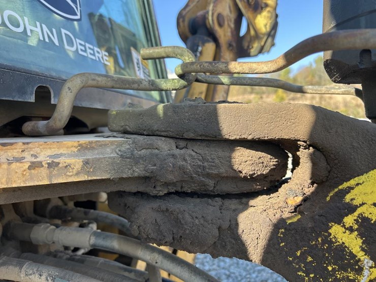 2008-deere-310sj-image-57