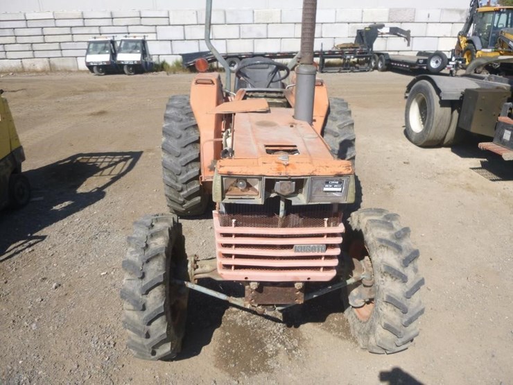 kubota-l2850d-image-17