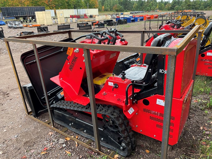 #8168-•-agt-crawler-loader-image-6