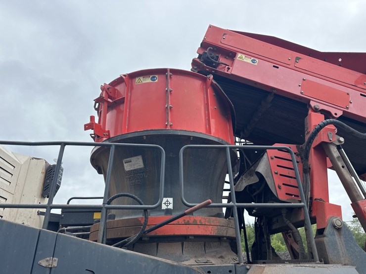 2017-sandvik-qs331-image-49