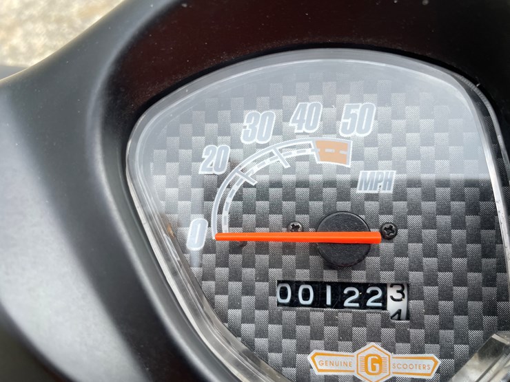 #1036-•-rough-house-50-sport-scooter-image-9