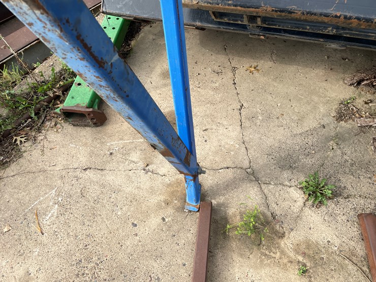 new-holland-92lb-image-31