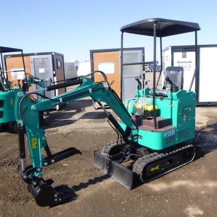 2025 AGT H15R Hydraulic Excavator
