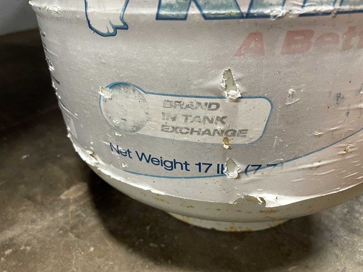 #5525-•-grill-propane-tank-(cw)-image-11
