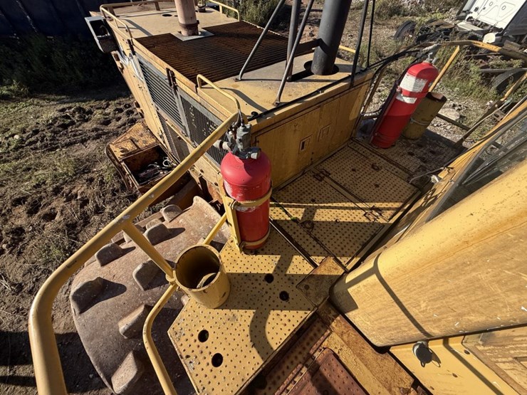 caterpillar-836-image-68