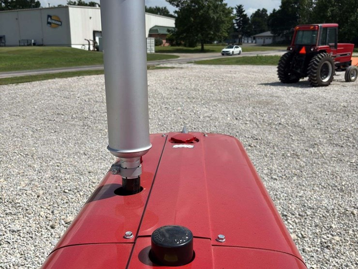 farmall-340-image-49