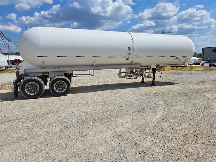 #16593-•-1970-mississippi-tank-company-gas-tank-trailers-image-39