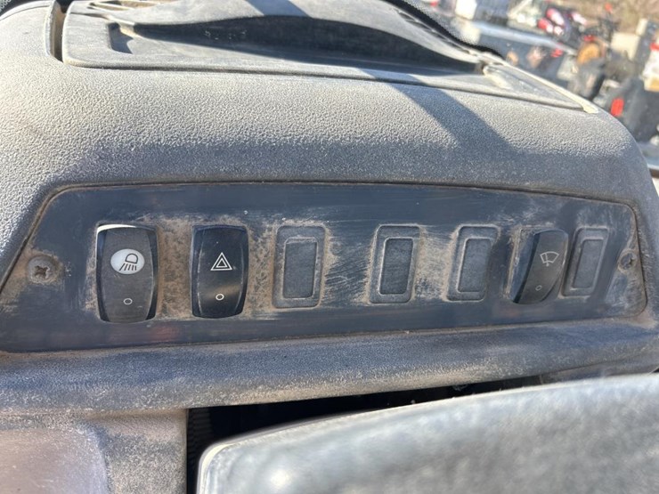 2008-deere-310sj-image-76