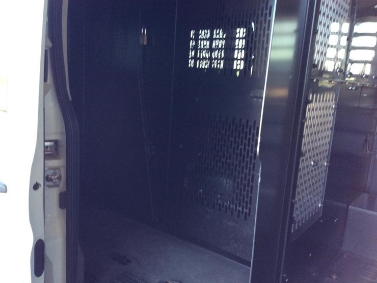 2020-ford-transit-image-9