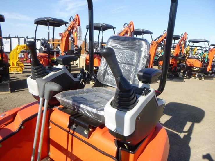 2025-tpm-16-hydraulic-excavator-image-19