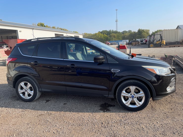 2013-ford-escape-se-image-5