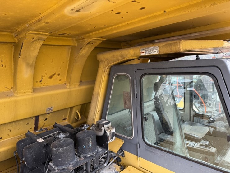 komatsu-hd465-5-image-47