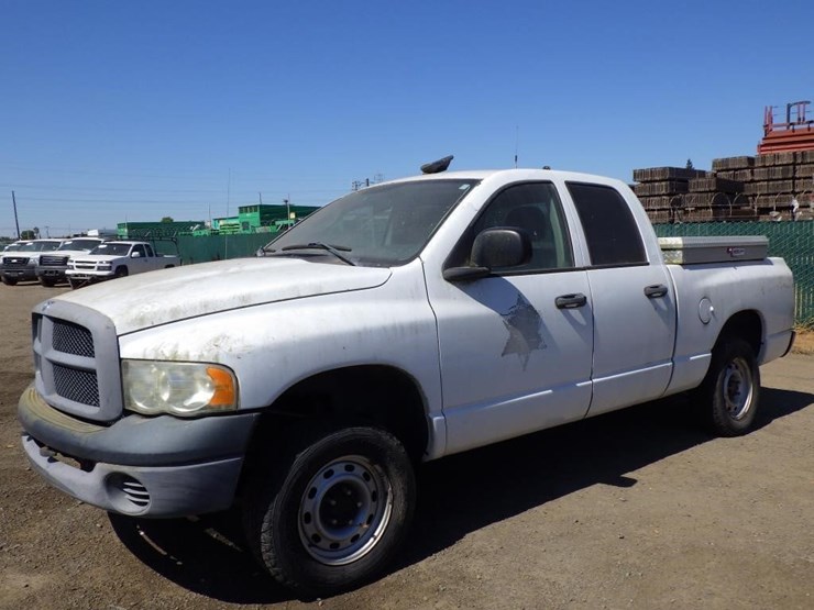 2003-dodge-ram-1500-image-1