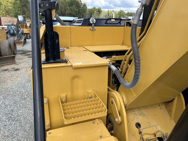 2017-caterpillar-316fl-image-37