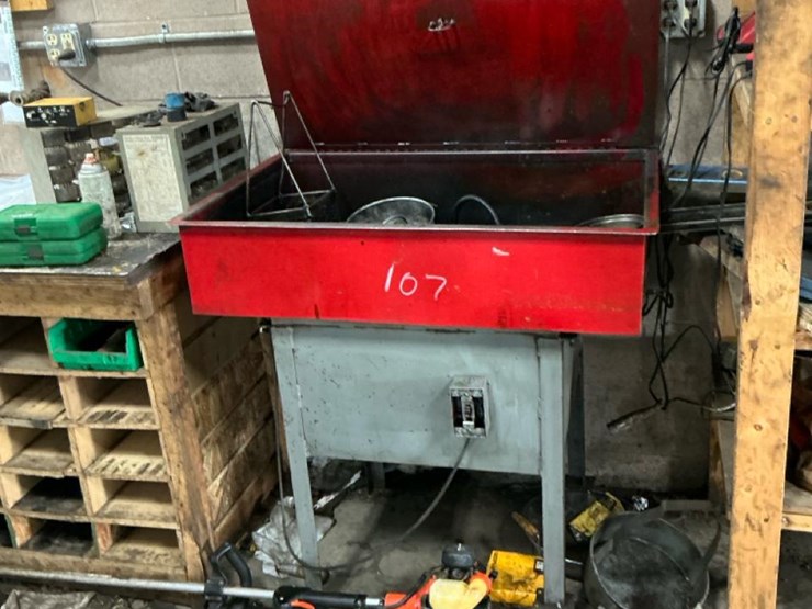 #107-•-parts-washer-image-2
