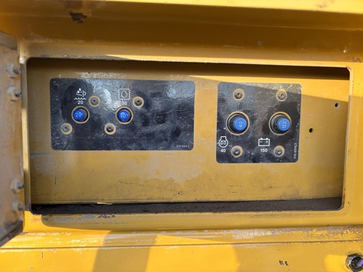 2017-caterpillar-950m-image-34