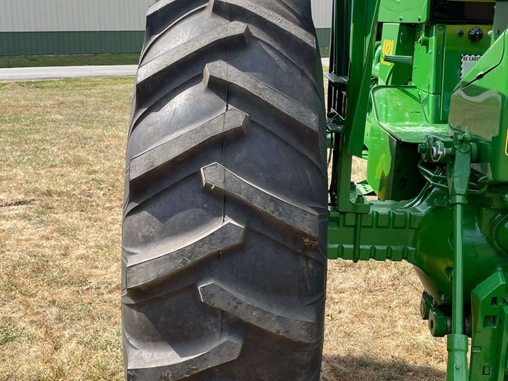 john-deere-4020-image-47