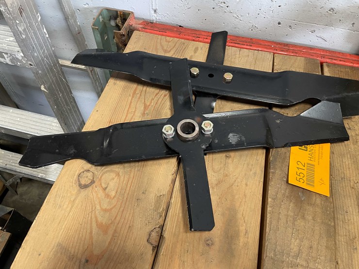 #5512-•-(2)-mtd-42"-cut-blades-(cw)-image-13