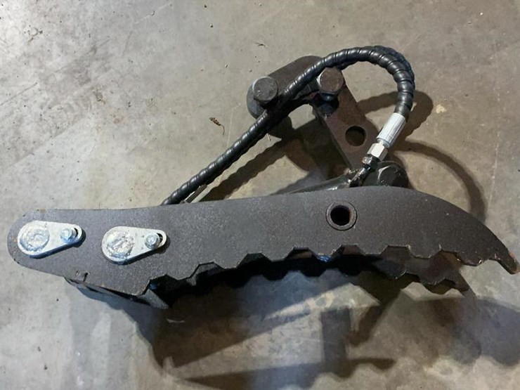 #2767-•-unused-2025-hydraulic-thumb-clamp-image-2