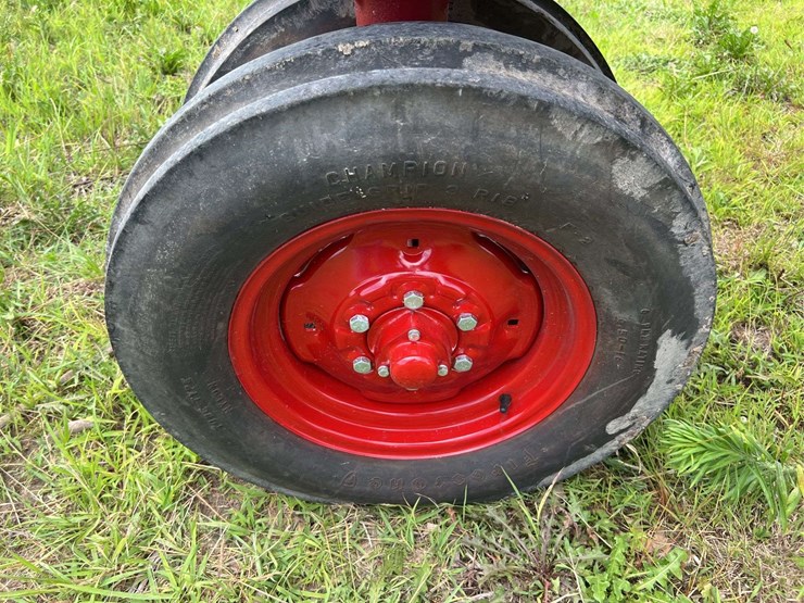 farmall-560-image-20