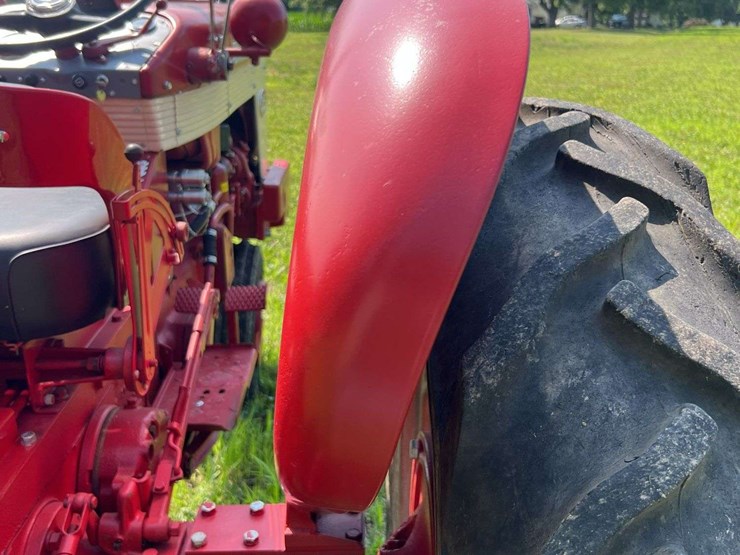 farmall-340-image-46