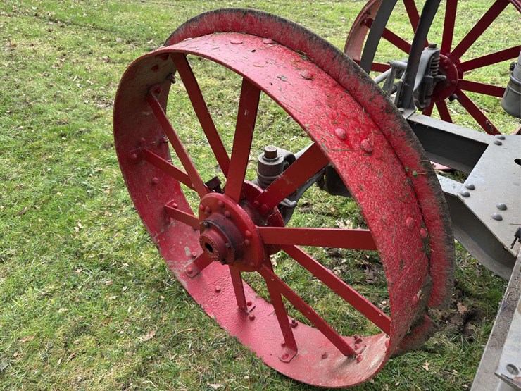 22-40-gray-drum-drive---canadian-special-image-28