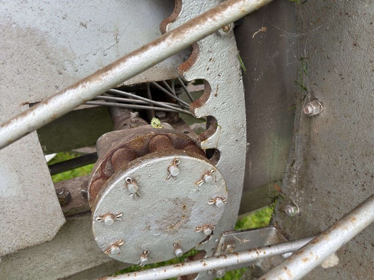 little-bull-tractor-image-11